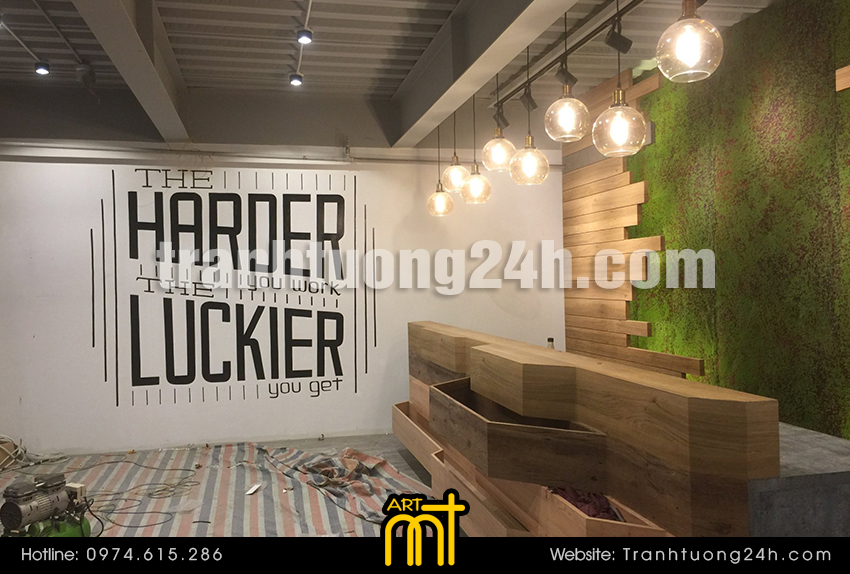 vẽ tranh tường chữ typography