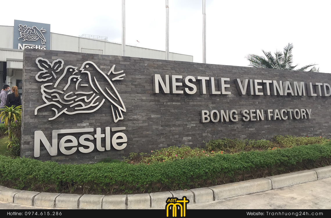 vẽ tranh tường tại nhà máy bông sen, công ty Nestle